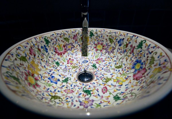 Even their sinks were pretty!